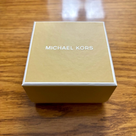 Michael Kors Gold-Tone Encircled Logo Open Ring Size 8 - Picture 14 of 14